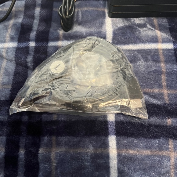 PlayStation VR Headset - Picture 2 of 8